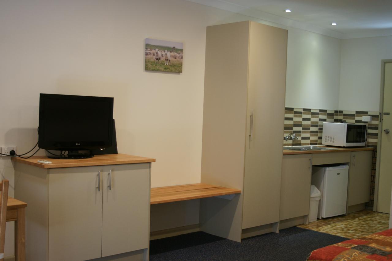 Culcairn Motor Inn Dış mekan fotoğraf