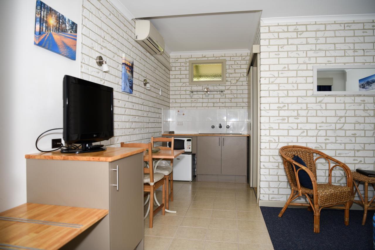 Culcairn Motor Inn Dış mekan fotoğraf