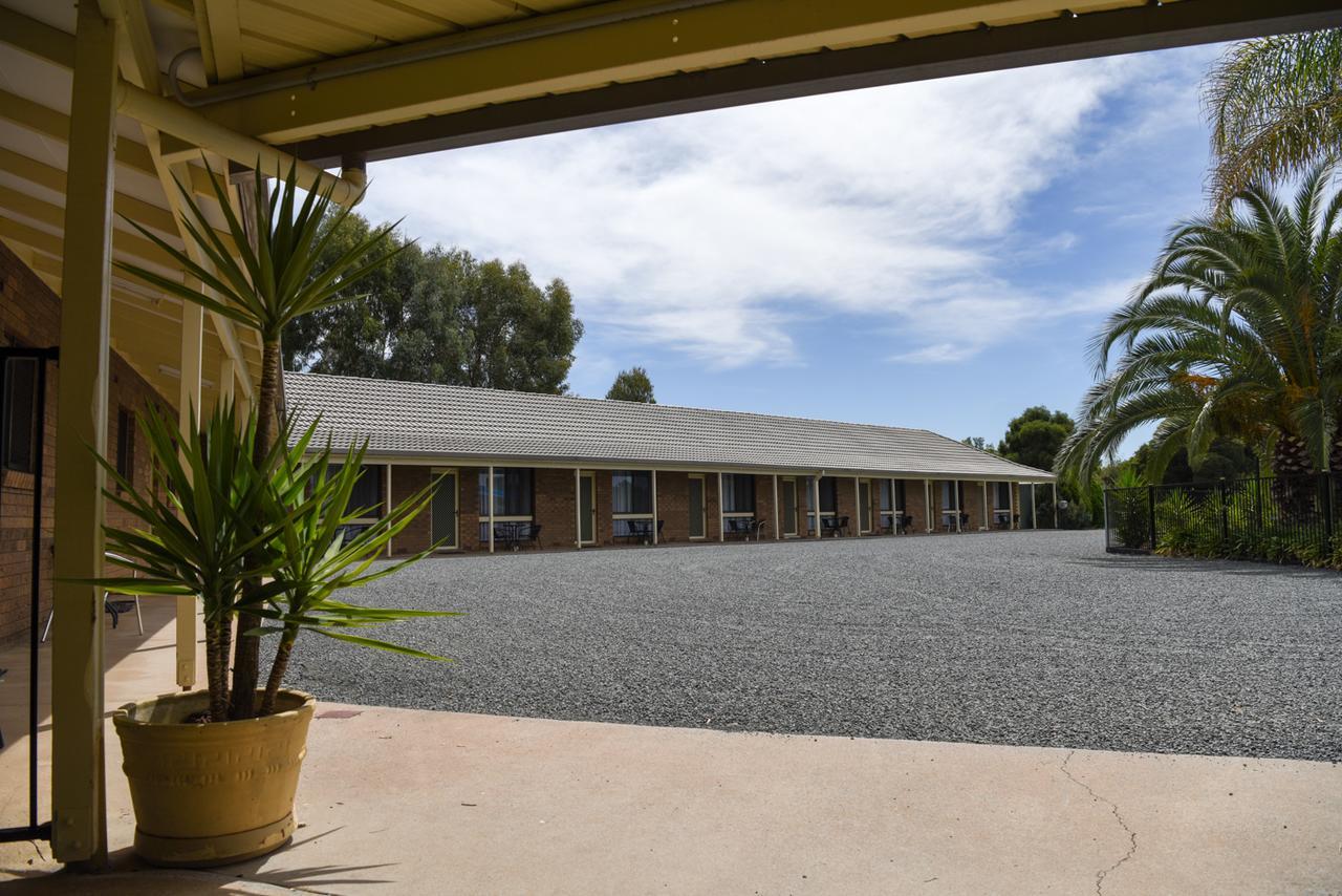 Culcairn Motor Inn Dış mekan fotoğraf