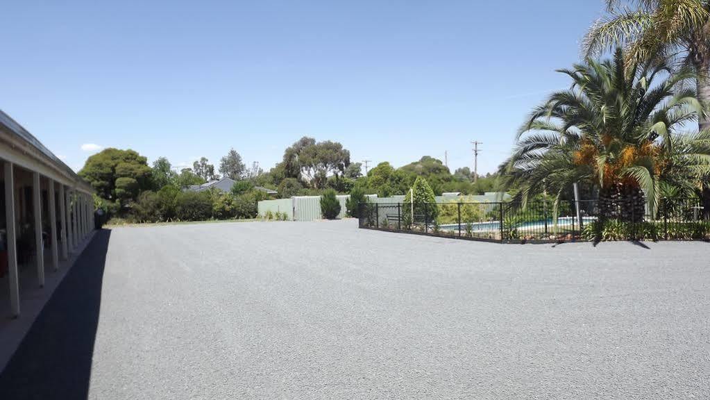 Culcairn Motor Inn Dış mekan fotoğraf