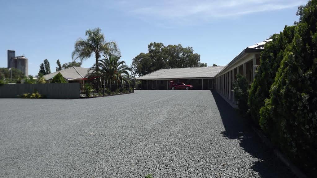 Culcairn Motor Inn Dış mekan fotoğraf