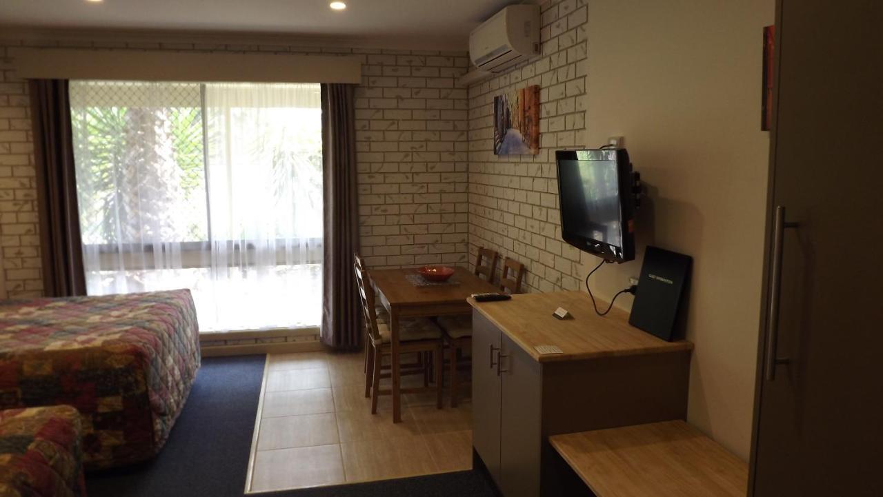 Culcairn Motor Inn Dış mekan fotoğraf